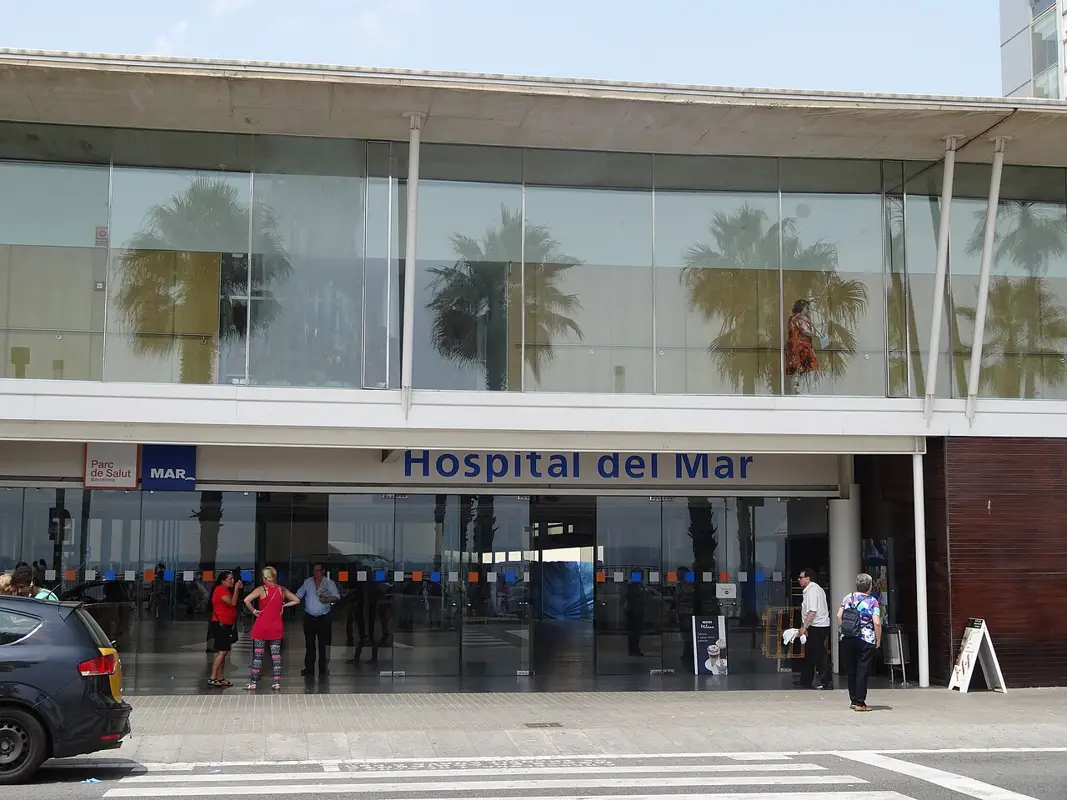Edificio del Hospital del Mar (Barcelona)