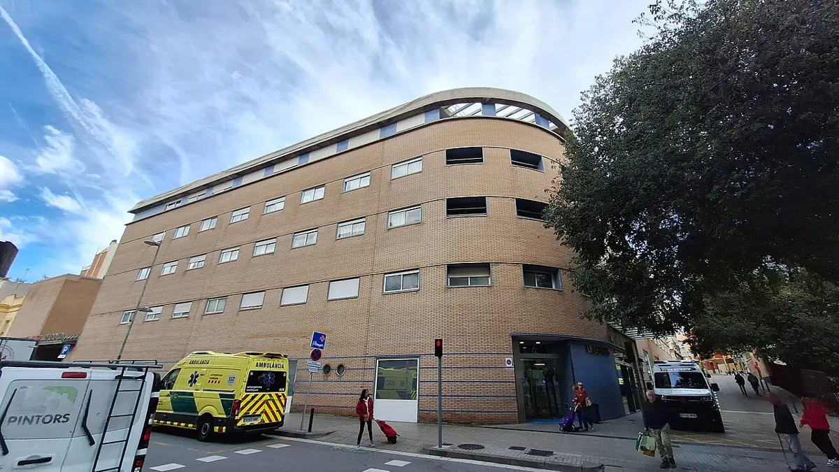 Edificio del Hospital Municipal de Badalona (Badalona)