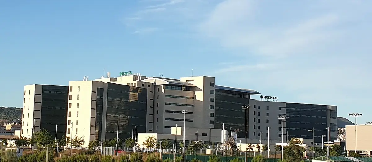 Edificio del Hospital San Cecilio (Granada)
